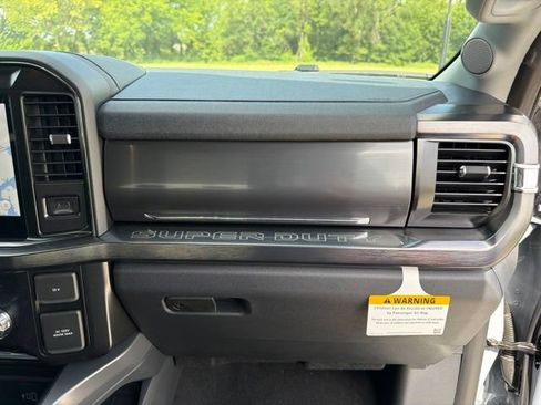 New 2026 Ford F250 Lariat w/ Black Appearance Package AWD/4WD image 22