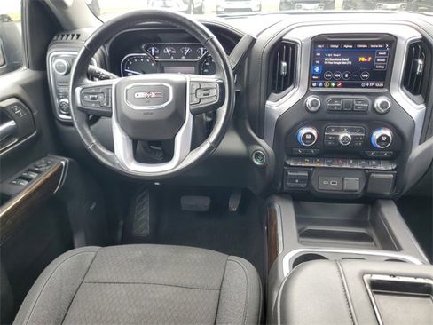 Used 2020 GMC Sierra 1500 Elevation w/ Elevation Value Package image 15