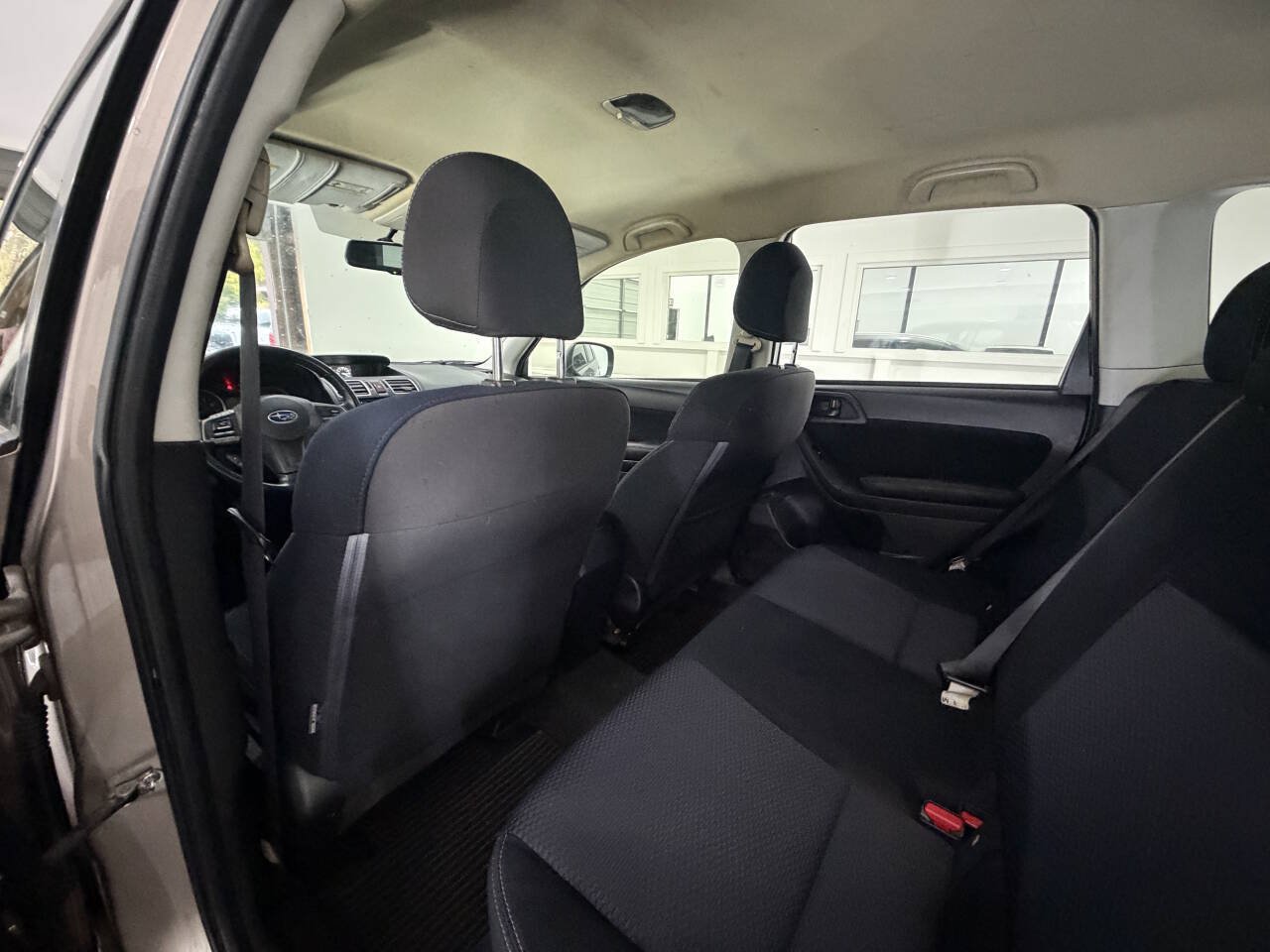 Used 2016 Subaru Forester 2.5i AWD/4WD image 15