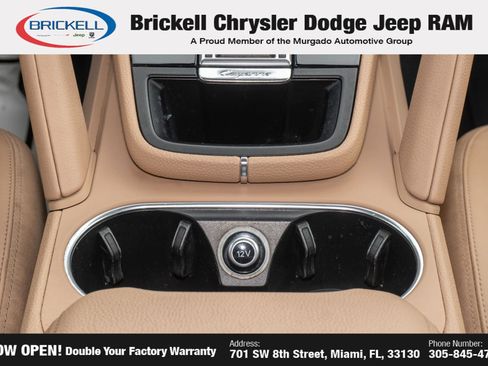 Used 2022 Porsche Cayenne Platinum Edition AWD/4WD image 25