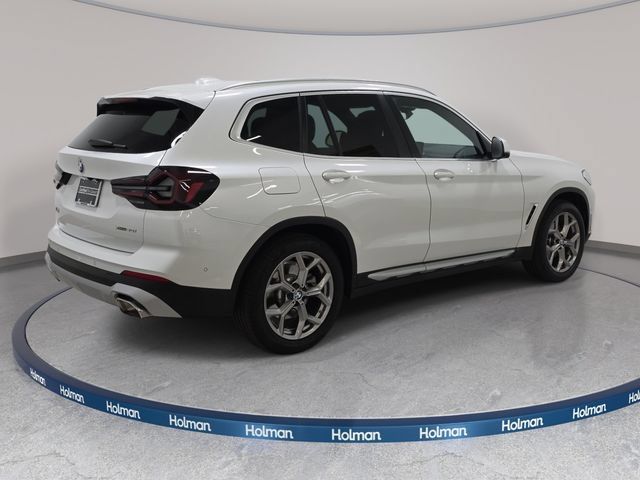 Certified 2024 BMW X3 xDrive30i w/ Premium Package w/ZPA AWD/4WD image 5