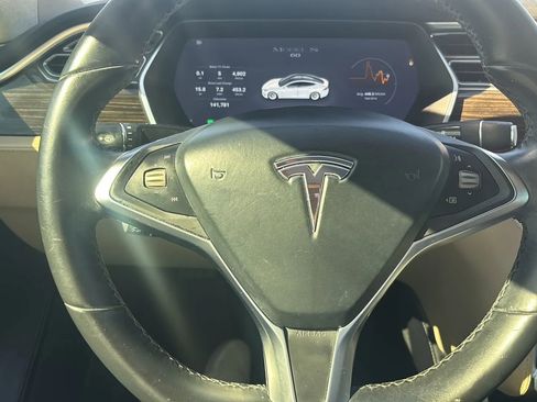 Used 2016 Tesla Model S 60 image 37
