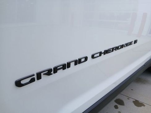 New 2026 Jeep Grand Cherokee Laredo image 33