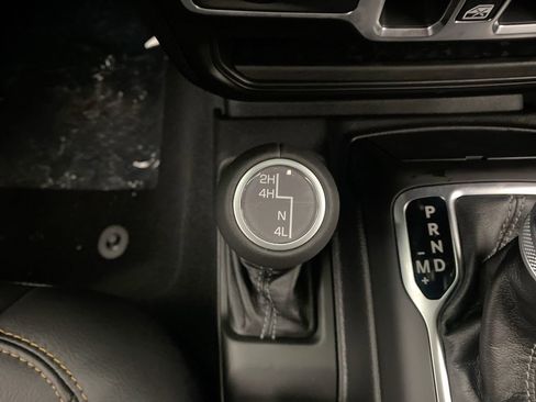 New 2026 Jeep Gladiator Sport image 19