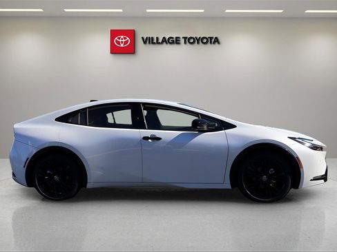 New 2026 Toyota Prius Nightshade image 6