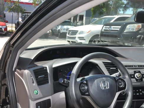 Used 2012 Honda Civic LX image 34