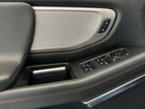 Certified 2025 Ford Expedition Active AWD/4WD image 10