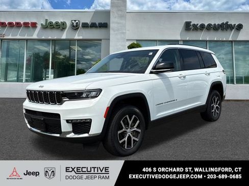 Used 2023 Jeep Grand Cherokee L Limited AWD/4WD image 1