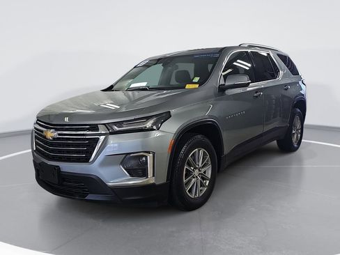 Certified 2023 Chevrolet Traverse LT w/ LPO, Floor Liner Package AWD/4WD image 9