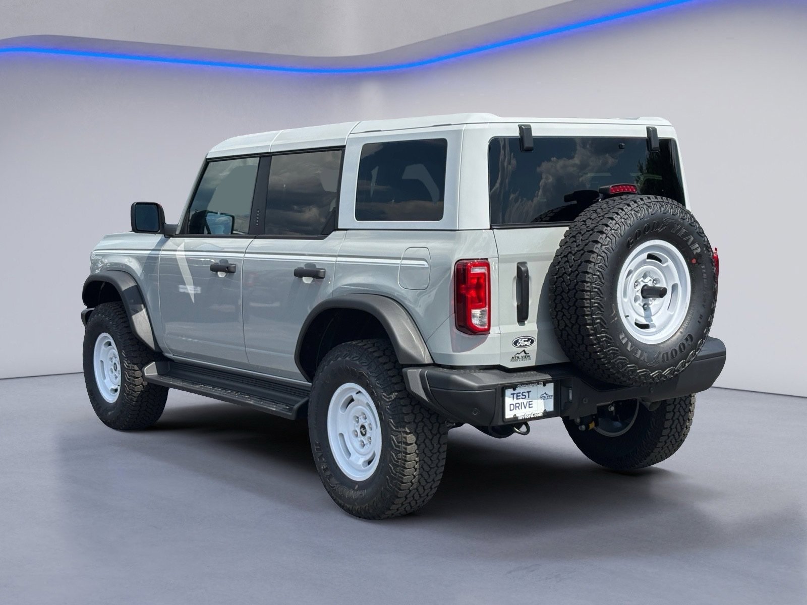 New 2026 Ford Bronco Heritage Edition AWD/4WD image 3