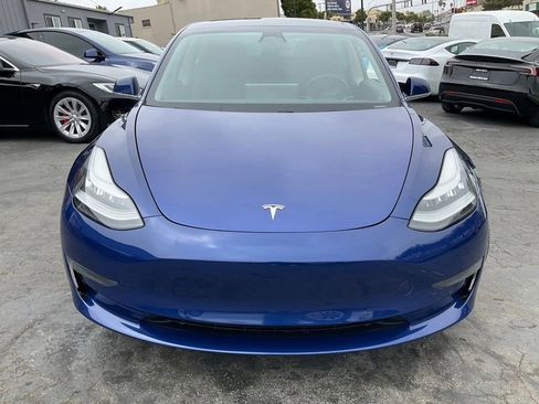 Used 2020 Tesla Model 3 Standard Range Plus RWD image 2