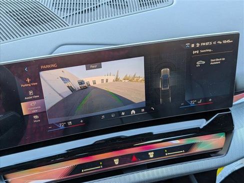 Used 2026 BMW i5 eDrive40 image 14