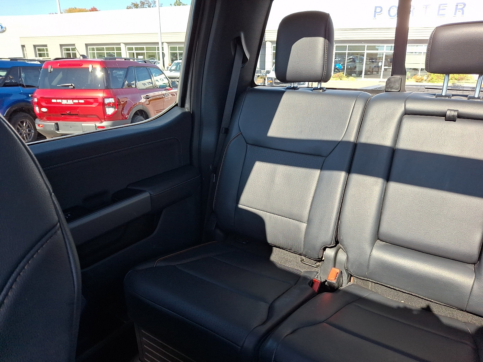 Used 2025 Ford F450 Lariat w/ Lariat Ultimate Package AWD/4WD image 17