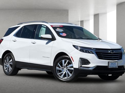 Used 2022 Chevrolet Equinox Premier AWD/4WD image 2