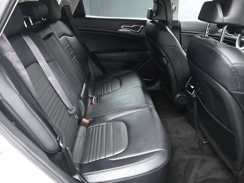 Certified 2025 Kia Sportage SX Prestige AWD/4WD image 39