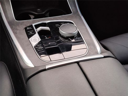 Certified 2024 BMW X5 sDrive40i image 18