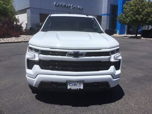 Used 2025 Chevrolet Silverado 1500 RST image 4