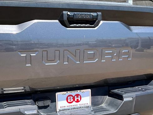 Used 2022 Toyota Tundra SR w/ SR Tow Package RWD image 28