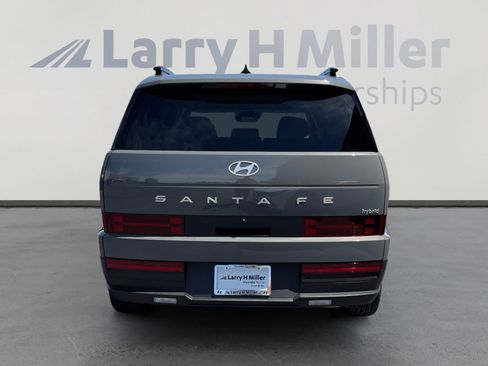 Certified 2026 Hyundai Santa Fe SEL FWD image 4