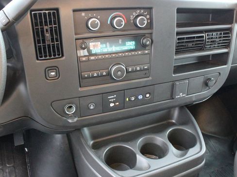 New 2025 Chevrolet Express 3500 w/ Power Convenience Package RWD image 17