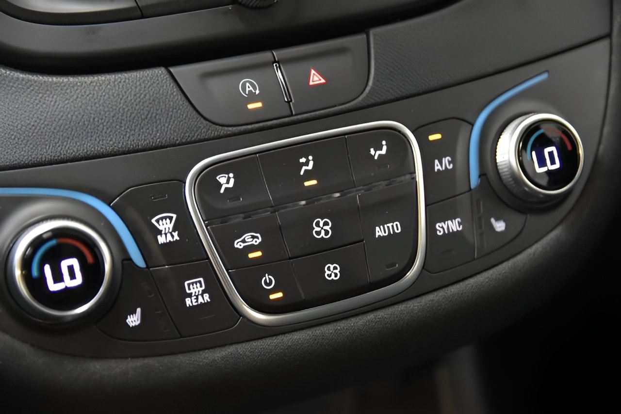 Used 2024 Chevrolet Malibu LT FWD image 27