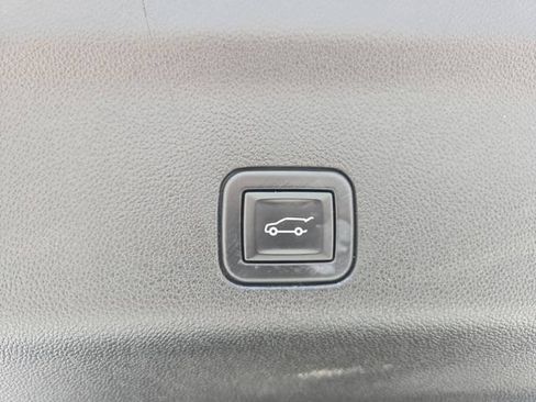 Used 2023 Cadillac Escalade Premium Luxury Platinum AWD/4WD image 44