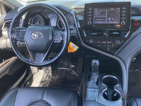 Used 2023 Toyota Camry SE FWD image 12