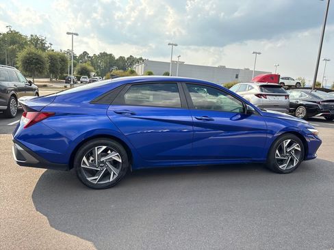 Certified 2025 Hyundai Elantra Sport FWD image 22