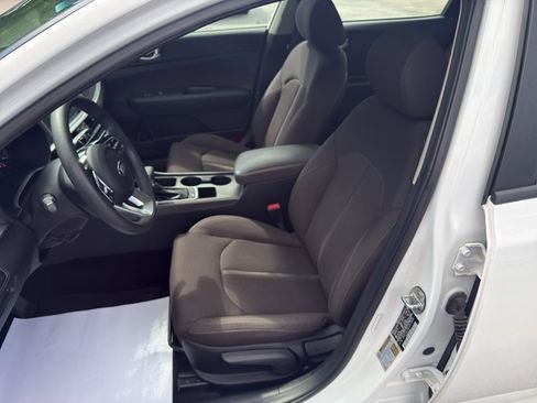 Used 2020 Kia Optima LX FWD image 12