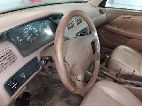 Used 1999 Toyota Camry LE FWD image 33