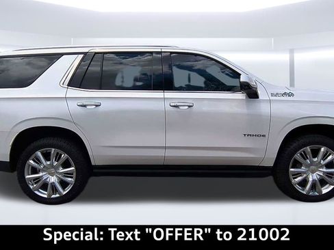 Used 2021 Chevrolet Tahoe High Country w/ Premium Package AWD/4WD image 37
