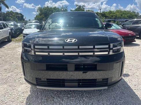 Used 2026 Hyundai Santa Fe SE FWD image 2