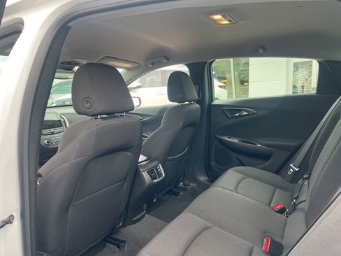 Used 2024 Chevrolet Malibu LT image 17