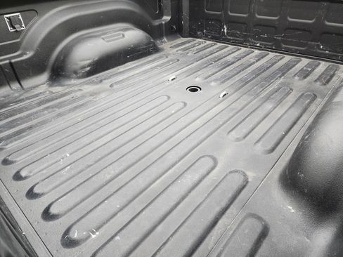 Used 2024 RAM 2500 Big Horn w/ Night Edition image 5