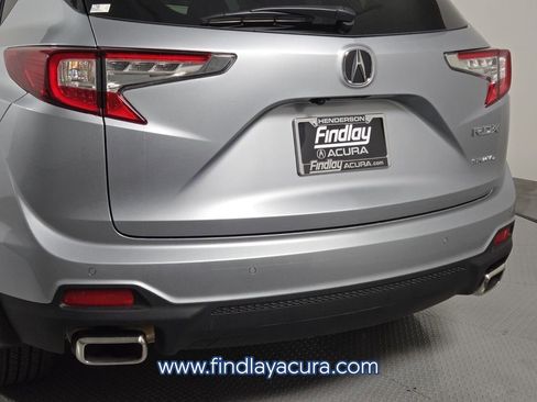 Used 2025 Acura RDX SH-AWD w/ Technology Package image 6