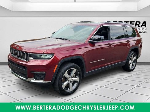 Certified 2021 Jeep Grand Cherokee L Limited w/ Luxury Tech Group II AWD/4WD image 3