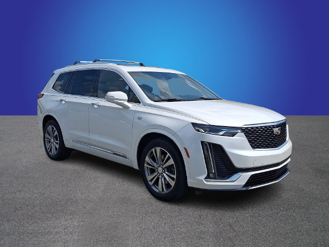 Used 2021 Cadillac XT6 Premium Luxury FWD image 3