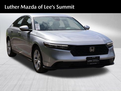Used 2025 Honda Accord LX image 1