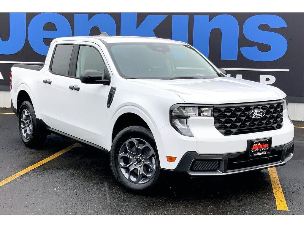 New 2026 Ford Maverick XLT w/ Equipment Group 301A AWD/4WD image 17