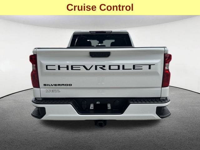 Used 2024 Chevrolet Silverado 1500 Custom w/ Turbomax Blackout Package AWD/4WD image 11
