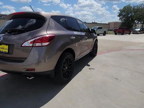 Used 2011 Nissan Murano S FWD image 8