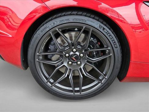 Used 2024 Chevrolet Corvette Z06 RWD image 17
