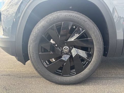 New 2026 Volkswagen Atlas Cross Sport SE AWD/4WD image 11