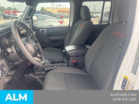 Used 2025 Jeep Wrangler Unlimited Rubicon AWD/4WD image 25