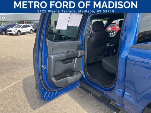 Certified 2022 Ford F150 XLT w/ Equipment Group 302A High image 38