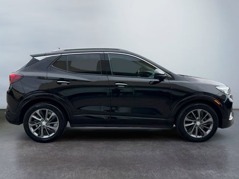 Used 2021 Buick Encore GX Essence w/ Advanced Technology Package FWD image 4