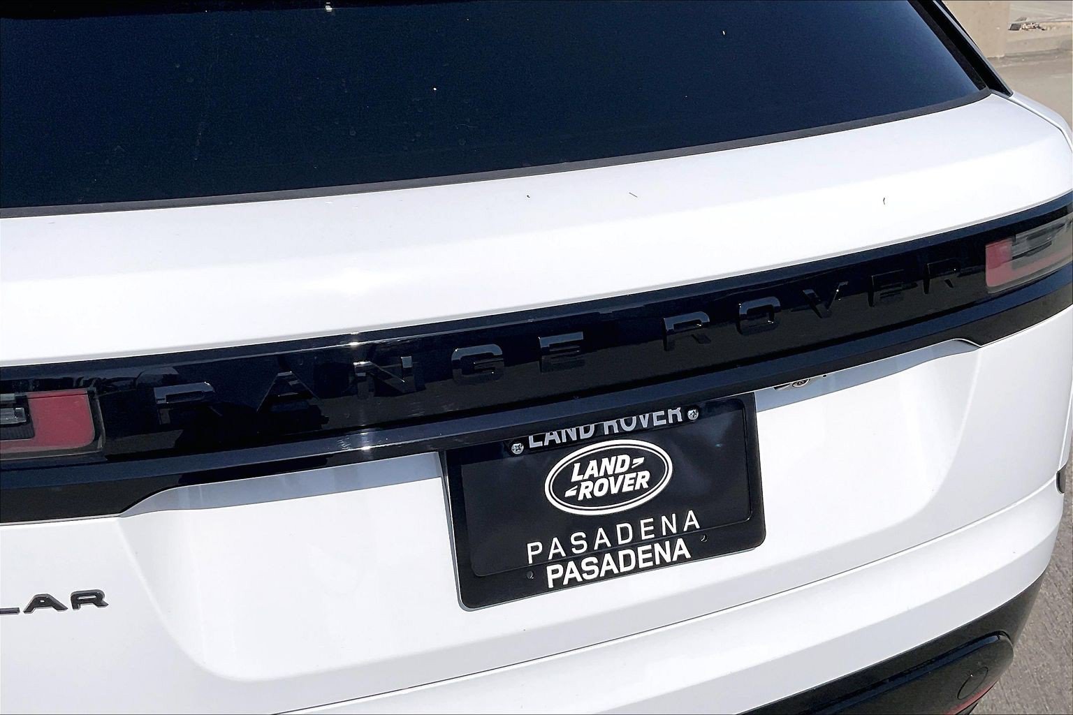 New 2026 Land Rover Range Rover Velar Dynamic SE AWD/4WD image 7