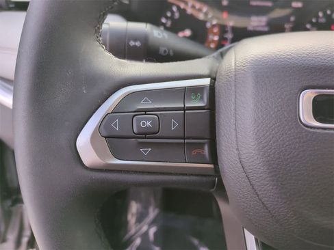 Certified 2023 Jeep Compass Limited image 23