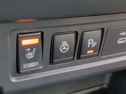 Certified 2022 Nissan Frontier PRO-4X AWD/4WD image 22