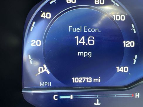 Used 2023 Chevrolet Suburban Z71 image 45